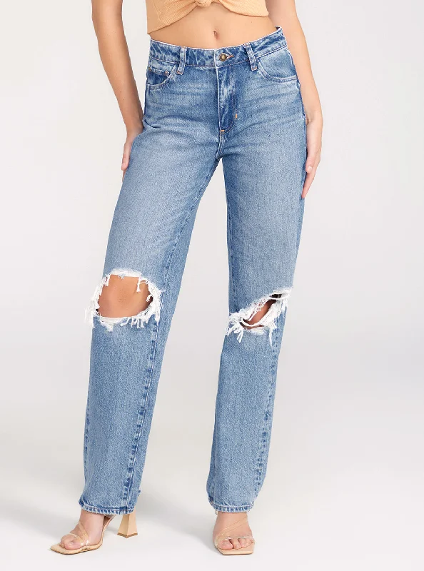 Mid-Rise Relaxed Straight Leg Jeans In Light Wash