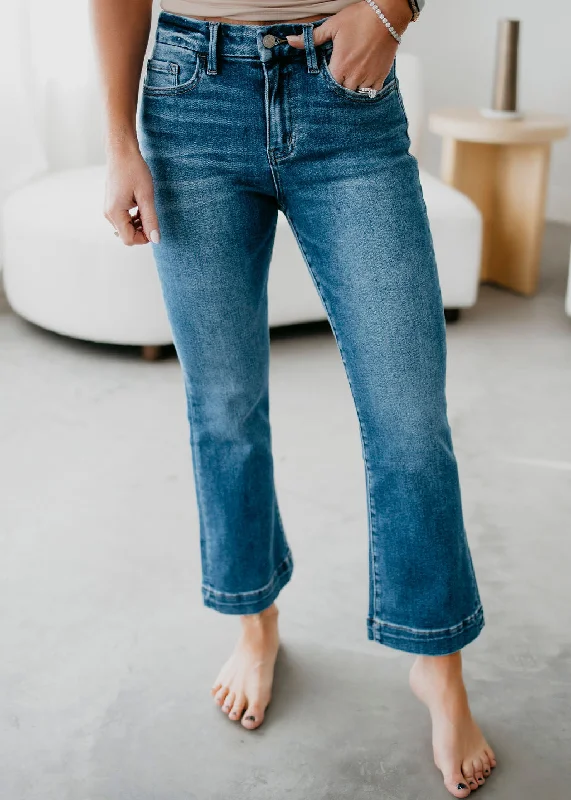 Lona Lovervet Crop Flare Jean