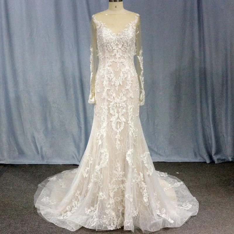 Modest Lace Bridal Gowns Long Sleeve Champagne Wedding Dress