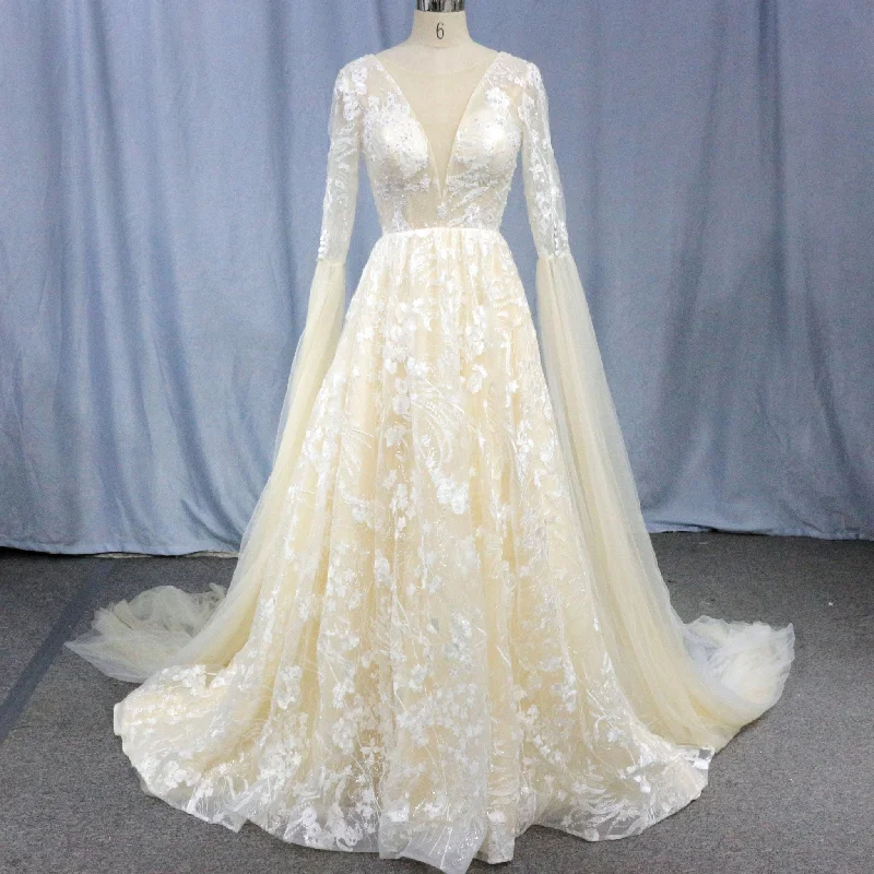 Unique Cape Sleeve A-line Lace Wedding Dress for Bride