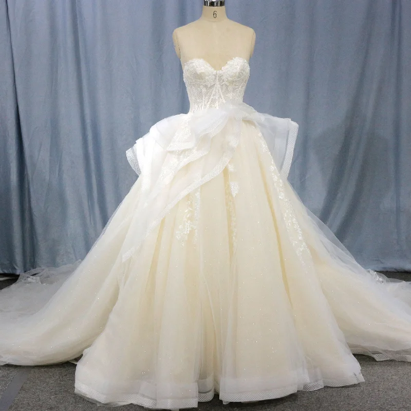 Beautiful Ruffle Skirt Bride Dress Sweetheart Wedding Dress