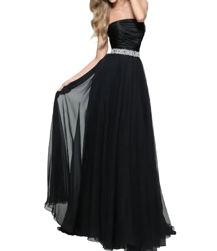 Ruched Bodice Prom Dess In Black