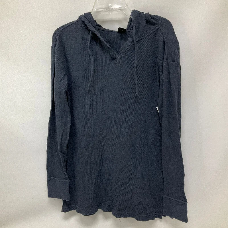 Top Long Sleeve By Patagonia In Blue, Size: M